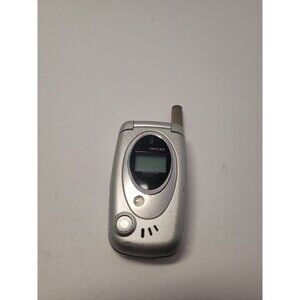 VINTAGE VERIZON FLIP CELL PHONE